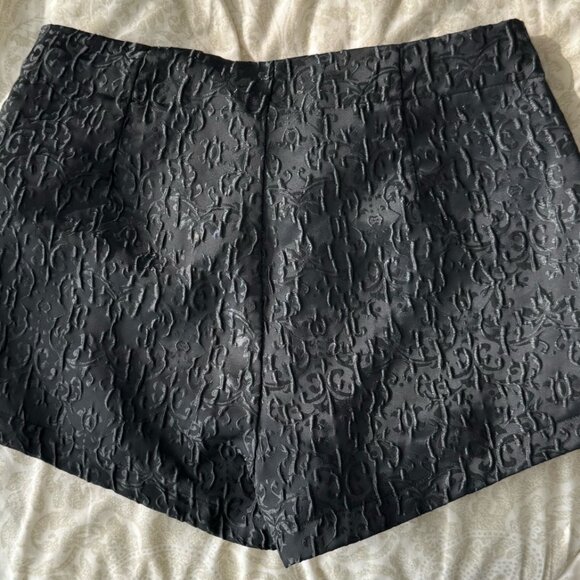 Royal Patterned Shorts - Picture 2 of 2